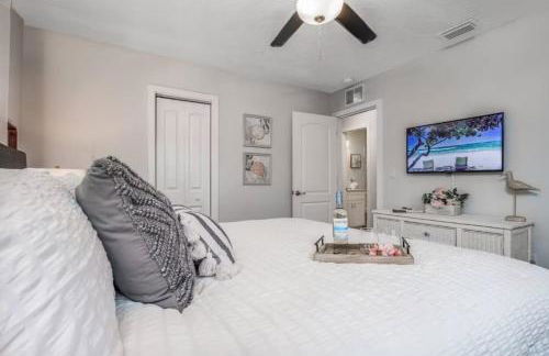 Annie's Escape - 5 mins to Downtown - HotTub - Foto 15