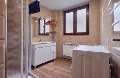 Valle del Ibias - Primero Izquierda - Foto 10