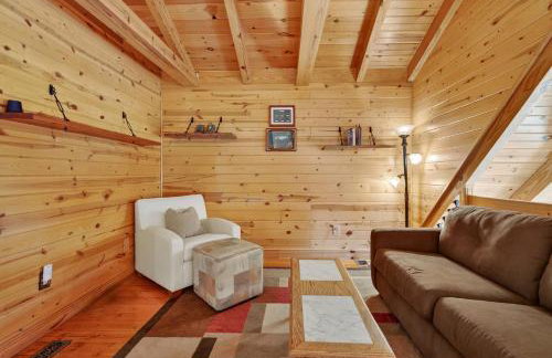 Mountain Escape on 6 acres w Hot Tub & Privacy - Foto 36