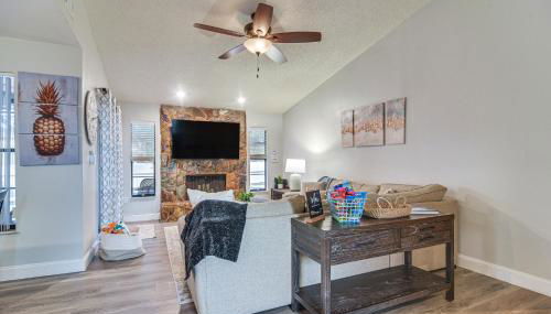 Largo Oasis with Pool and Grill 6 Mi to Beach! - Foto 2