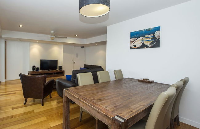 Maggies Beachfront Apt. 13 - Photo 7