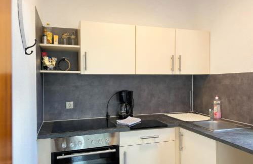 Helle 2 Zimmer Wohnung mit Balkon gemütlich & zentral - Foto 15