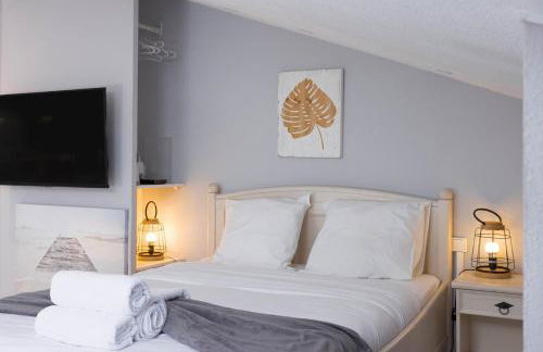 Dream Rooftop - Rooftop vue mer, proche plage, style traditionnel, clim - Foto 22