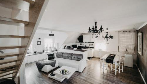 Apartament Rynek Pniewy - Foto 1