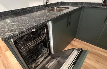 VI Apartamento dos dormitorios junto a Plaza Mayor - Photo 9