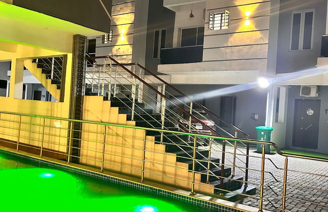 Luxury Shortlet Apartment LBS, AJAH - Foto 24