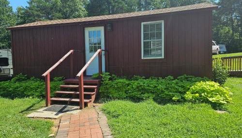 Modern Woodland Cabin With Pool View - Foto 1