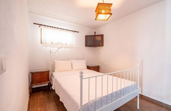 Impressive House Near Paradise Bay in Bodrum - Photo 3