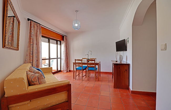 Albufeira Beach 1 by Homing - Photo 11