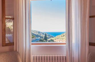 Villa renovada vista al mar y piscina climatizada - Foto 46