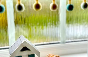 'BRAMLEY FALL COTTAGE' NEW AVAILABILITY - Attached Cottage,3 Bedrooms-1 on ground level, SLEEPS 6-2 Bathrooms, Wittering and Chichester easy drive, Child friendly,Small Breed Dog Friendly 2 max, Parking-EV Point - Foto 21