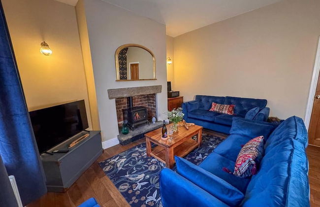 Captivating 3-bed Cottage in Saltaire - Foto 17