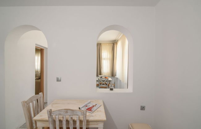 Villa George Santorini - Photo 11