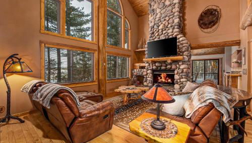 LogLand Lakehouse in Arbor Vitae WI - Foto 2