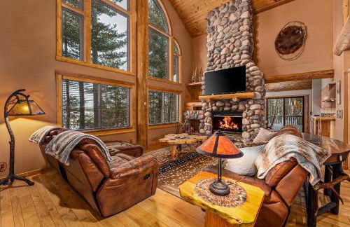 LogLand Lakehouse in Arbor Vitae WI - Foto 2