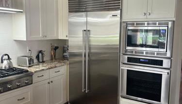 Quiet and Cozy 3 beds 3 baths in Spring Hill with heated Pool and Hot Tub - Foto 3