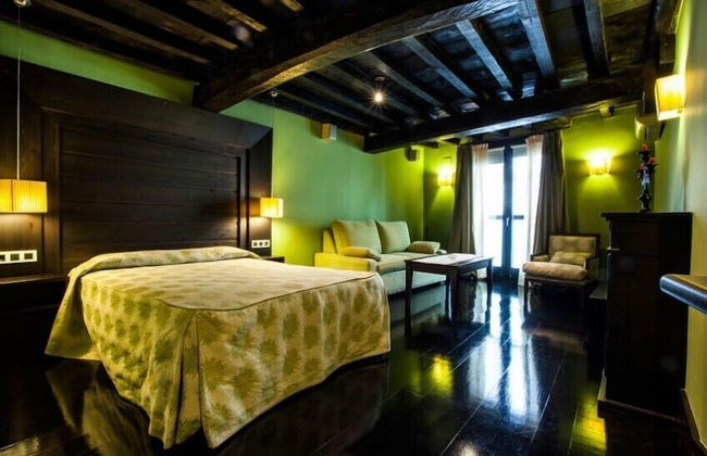 Apartamentos La Plaza de Hervás - Photo 11