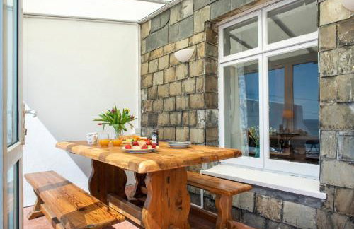 Drake Cottage with Hot tub - Photo 28