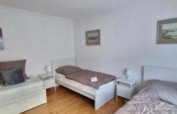Casaba Suite 2-150qm-4 Rooms-Free Private Parking-House with garden - Foto 9