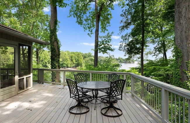 Modern Masterpiece by Avantstay Waterfront + Private Dock - Foto 9