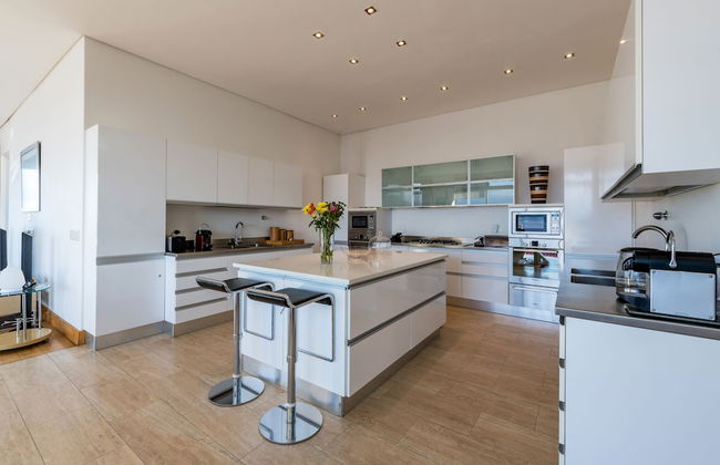 PENTHOUSE 230m2 ON THE SEA - Photo 22