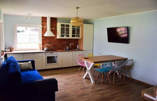 Pastelowy Domek z balią elektryczną z jacuzzi - Foto 1