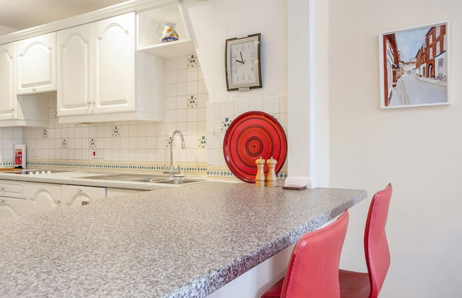 Flat 11 Cossack Lane House - Photo 11