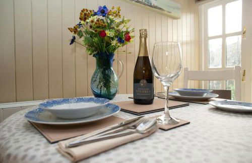 Little Rogeston Cottage Nolton Haven - Photo 12