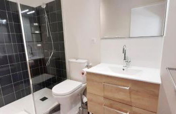 Studio meublé - Entrée SPA incluse - Foto 8