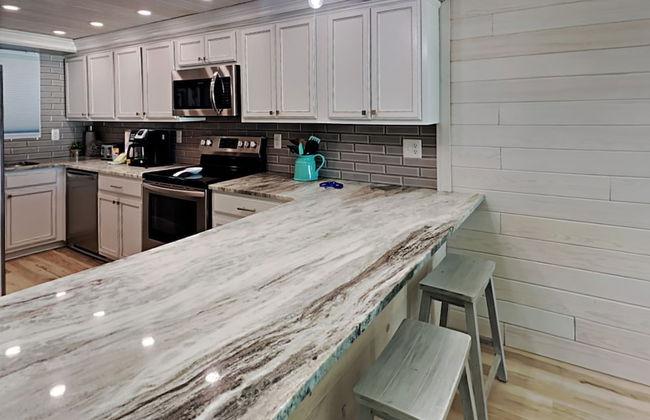 Regency Towers #812 - Don't Worry Beach Happy - Foto 6