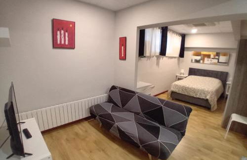 Estudios Bilbao Deusto - Foto 56