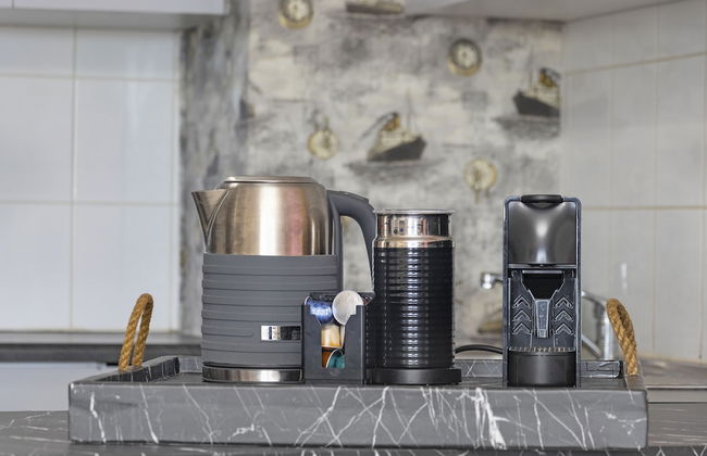 Coral Island 102 - Photo 13