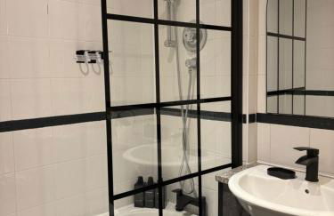 2 Bedroom Apartment for Long Stays Leeds - Foto 35