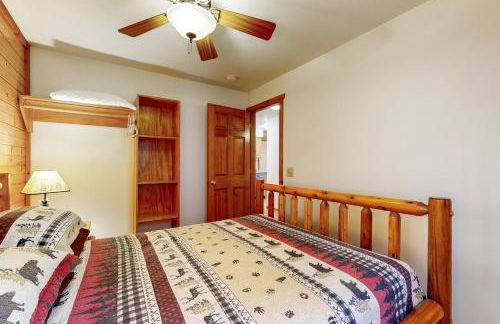 Adventure Basecamp! Three Bears Resort Retreat - Foto 20