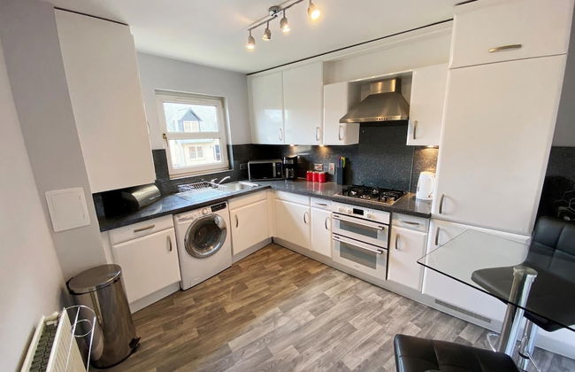 NEW Super 2 Bedroom Flat in Falkirk - Foto 4
