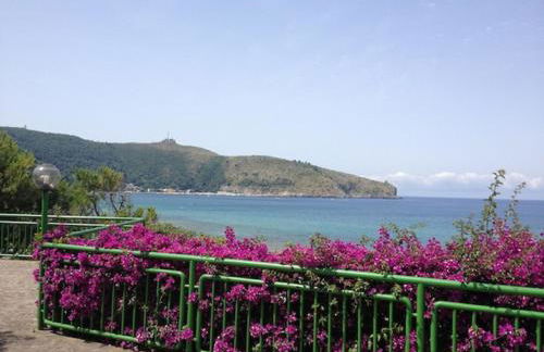 Casa Palinuro Vacanze fronte spiaggia - Photo 1