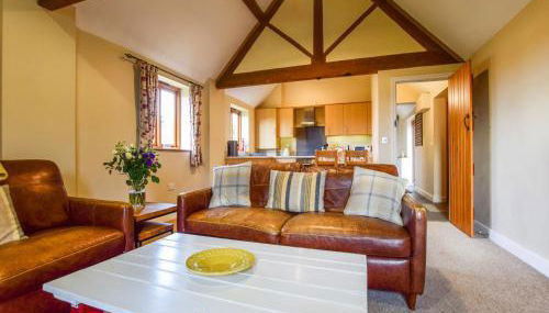 Cider House, Oosland Farm - Photo 1