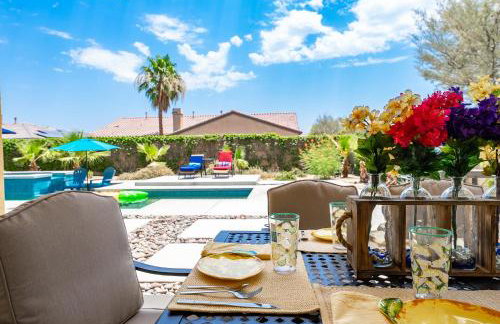 Luxurious 5BR Resort Style Home w/ Pool & Spa - Foto 28