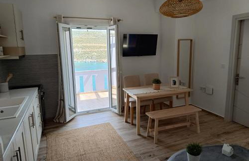 Seafront Haven - Photo 8