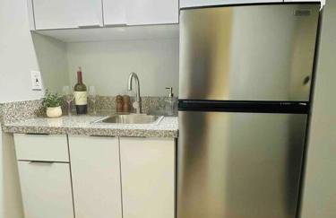 Coral Gables Miami Studio near Airport and Beaches - Photo 11