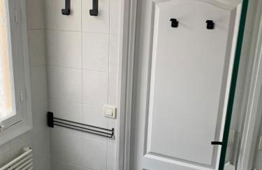 SaintLazare 50m2 superb view up to Tour Eiffel - Foto 27