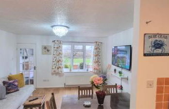 Waterfront - Holes Bay, Poole, Dorset - Photo 7