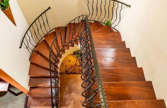 Hacienda-style Villa With Pool and Sweeping Ocean Views Above Potrero - Photo 39