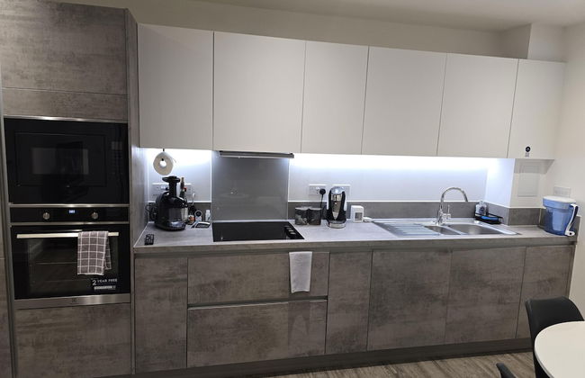 Luxurious 2-bed Haven in the Heart of Barking - Foto 11