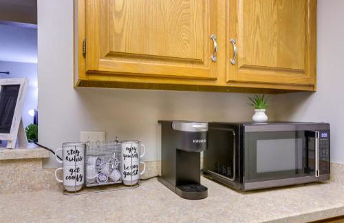 Toledo Vacation Rental about 8 Mi to Downtown! - Photo 12