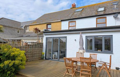 Sherkin -Wittering - 3 minute walk to the beach - Photo 3