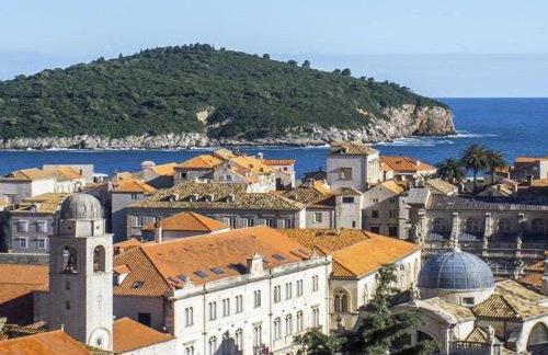 Spacious Stone Villa with Sea Views - Foto 40