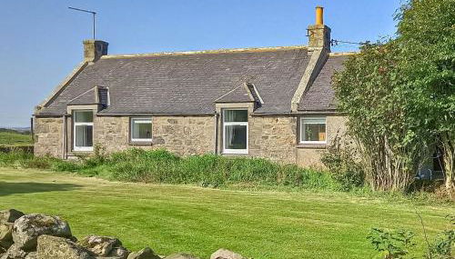 Benwells Holiday Cottage - Photo 1