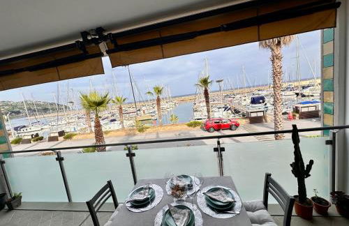 Marina dei Sogni Bilocale - Fronte mare con parcheggio gratuito e aria condizionata - Photo 1