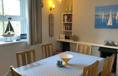 Hollyhocks - Foto 10